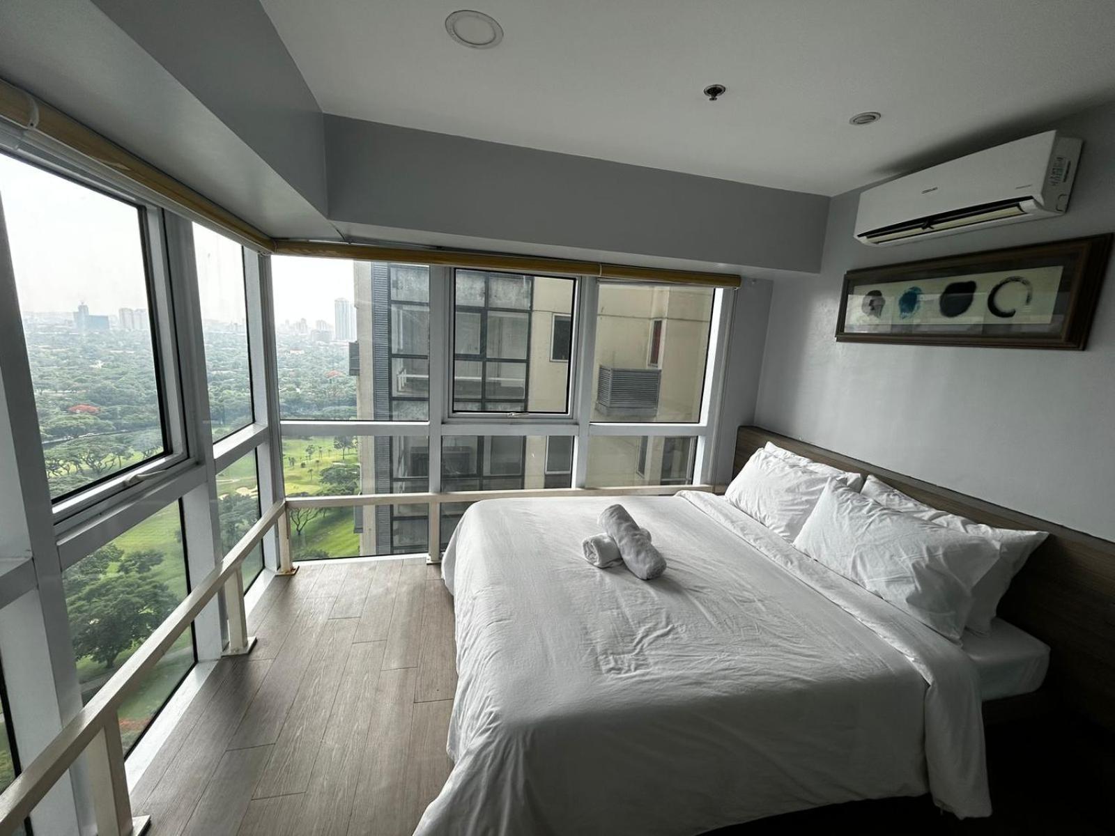 Oasis Regency @ Fort Victoria Bgc Taguig Exterior foto